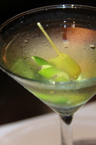 Tzuru 10 - martini de pisco